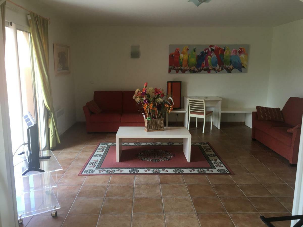 Chambres D'Hotes La Coloniale Varetz ภายนอก รูปภาพ